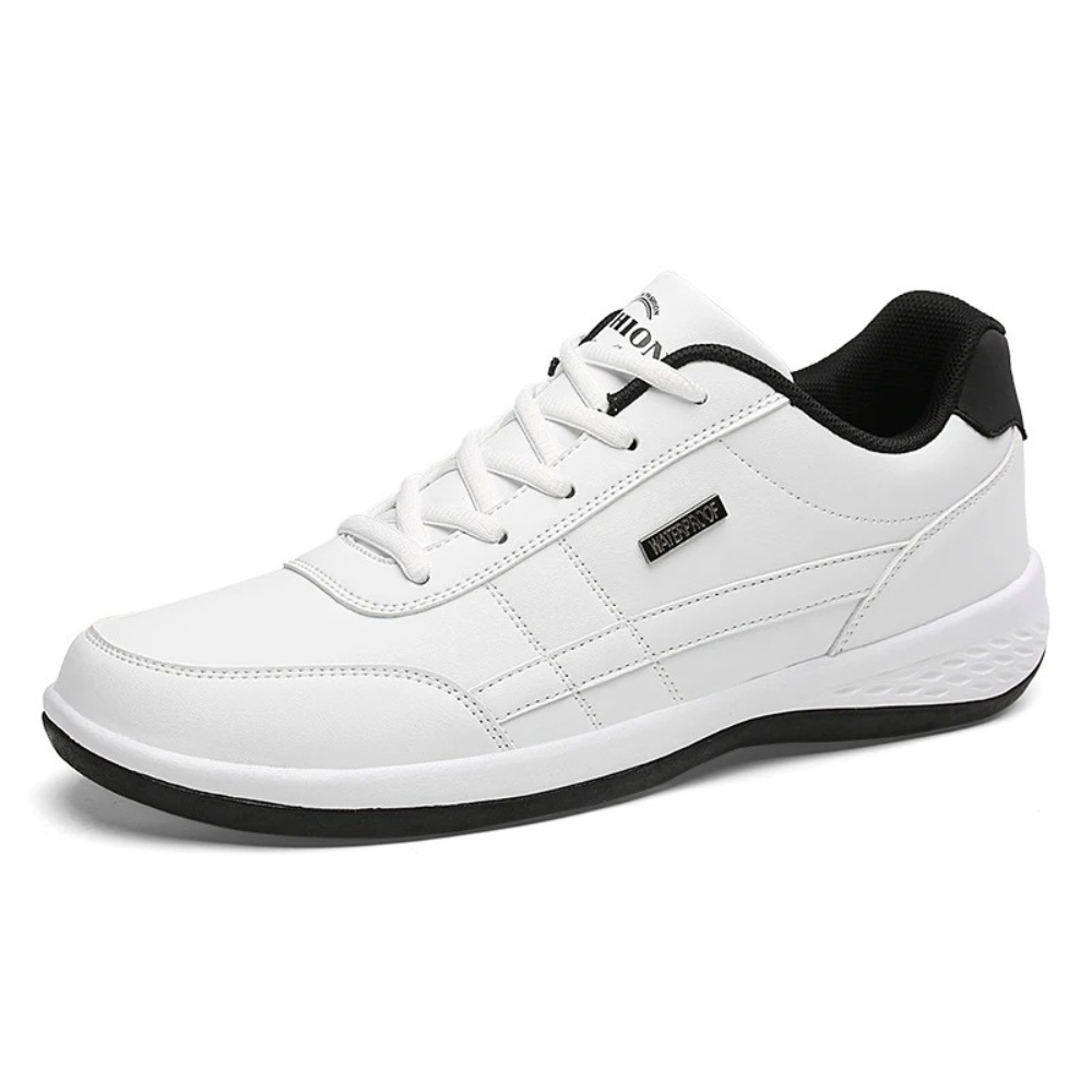 Men’s Lace-Up Low-Top Sneakers with Textured Outsole