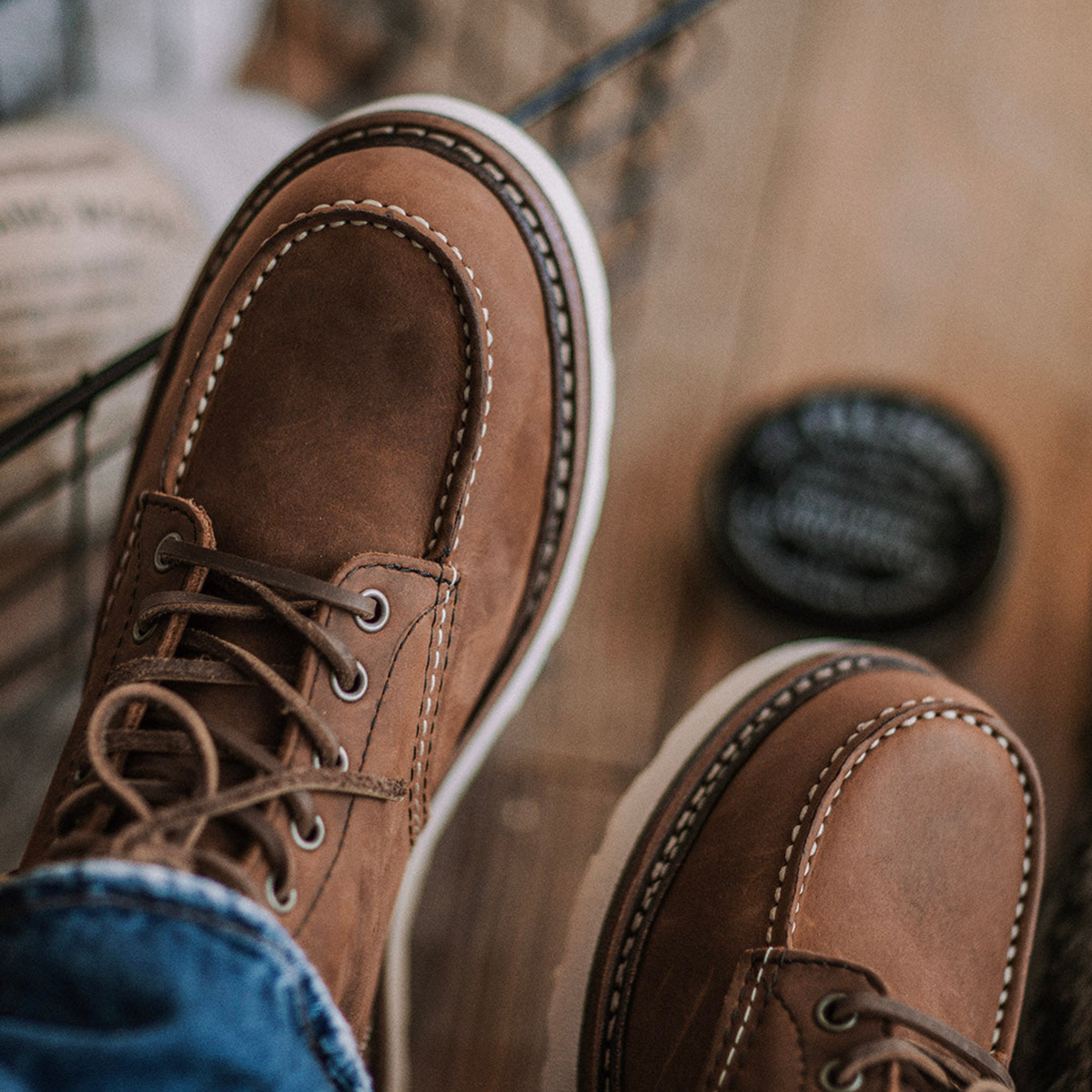 Men’s Lace-Up Moc Toe Rugged Work Boots