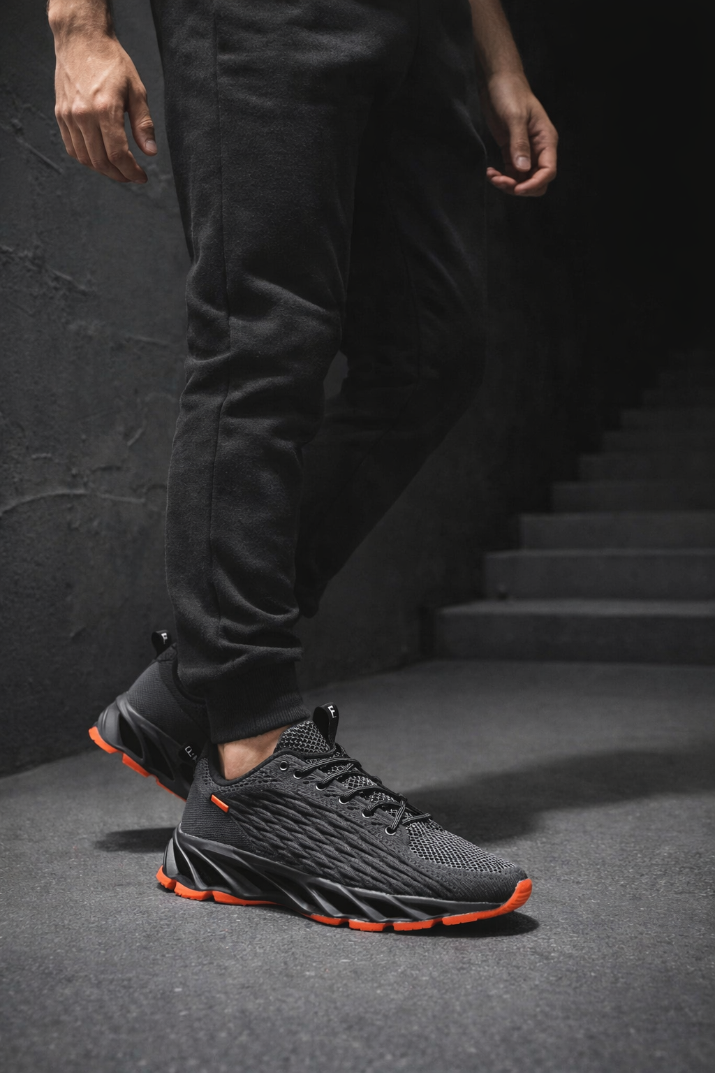 Men’s Lace Up Running Shoes