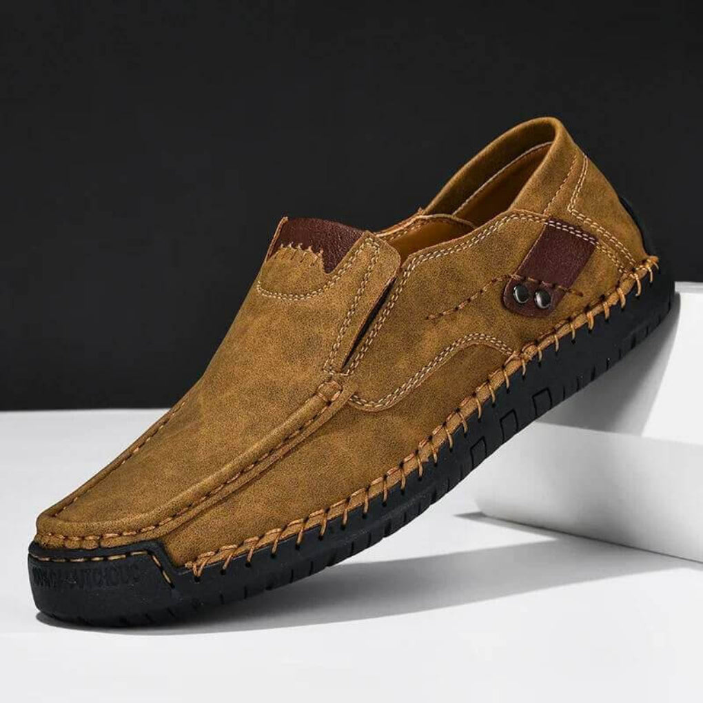 Men's Patch Accents Slip-On Loafers