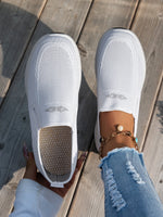 Women’s Closed-Toe Low-Top Slip-On Shoes
