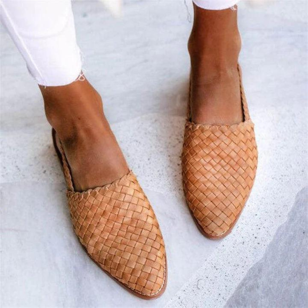 Women’s Closed-Toe Woven Slip-On Mule Loafers