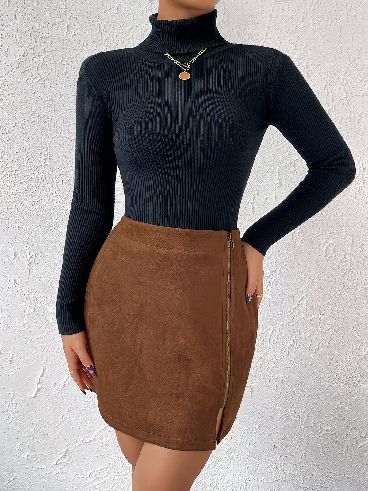 Women’s High Waisted Side Zip Mini Skirt