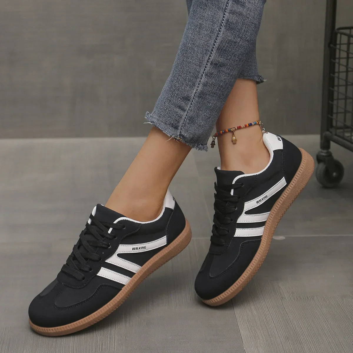 Women’s Lace-Up Low-Top Sneakers