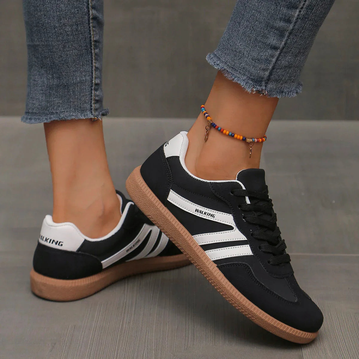 Women’s Lace-Up Low-Top Sneakers