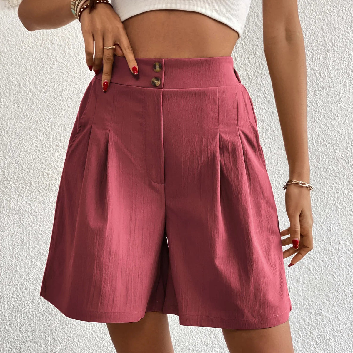 Women’s Pleated Bermuda Shorts