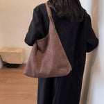 Women’s Shoulder Bag with Wide Opening