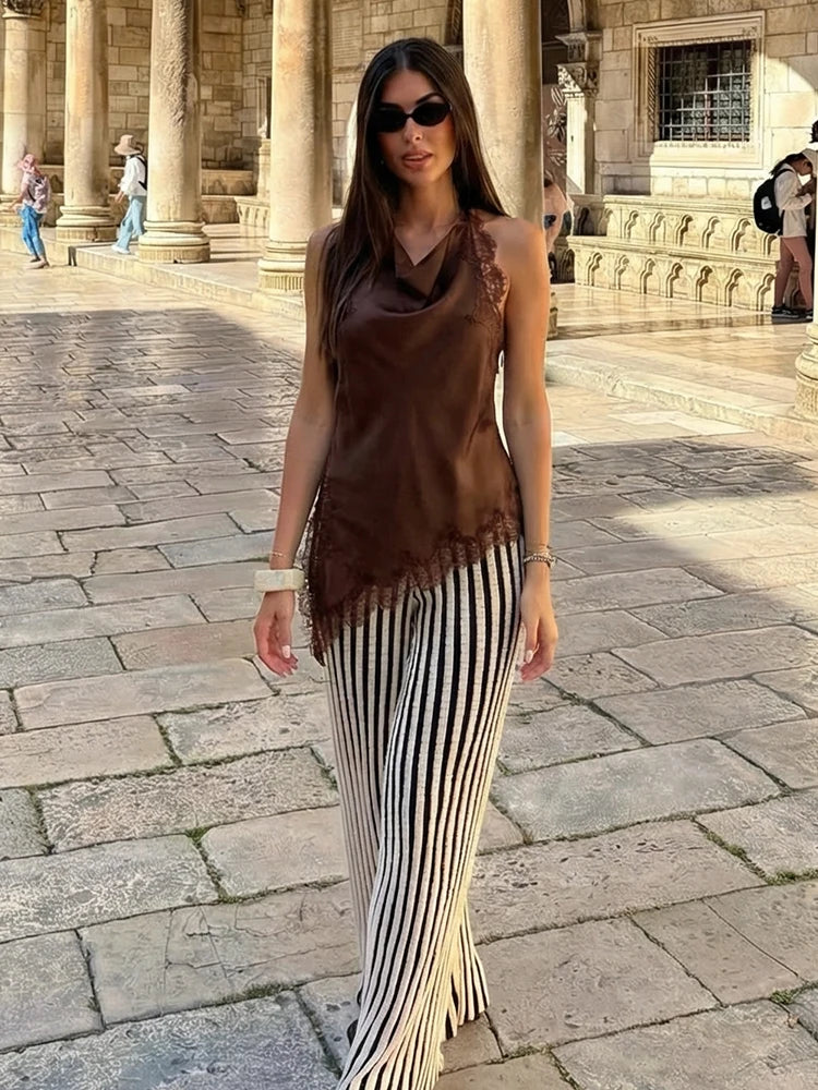 Women’s Sleeveless Lace Trim Halter Top