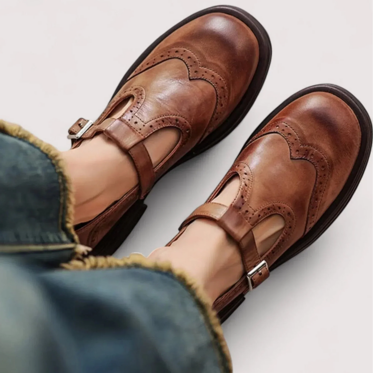 Women's Brogue-Detail T-Strap Mary Jane Shoes