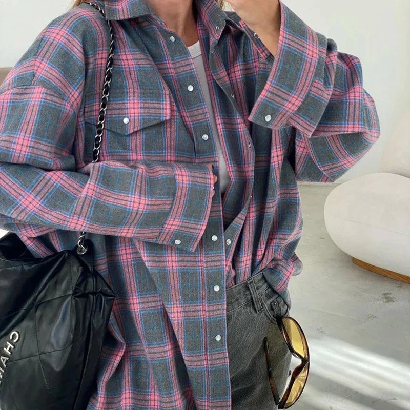 Women's Button Front Plaid Chest Pocket Long Sleeve Flannel Shirt