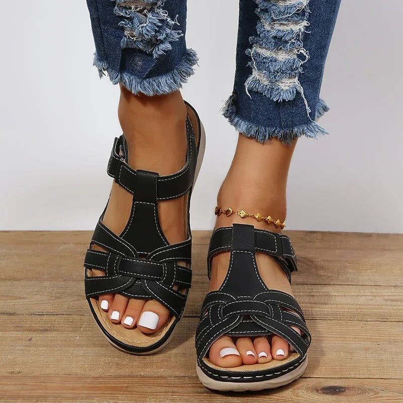 Women’s Casual Cutout Open Toe Back Strap Flat Sandals