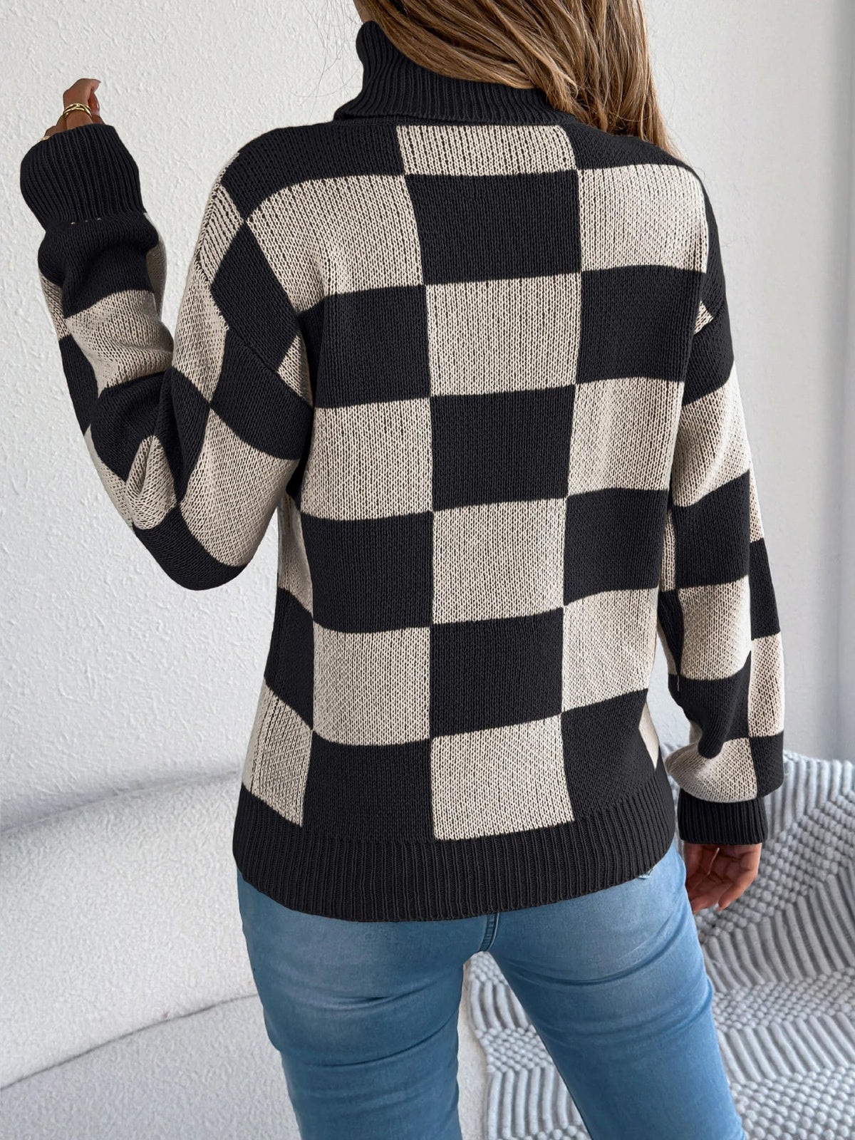 Women’s Checkered Turtleneck Long Sleeve Knit Sweater