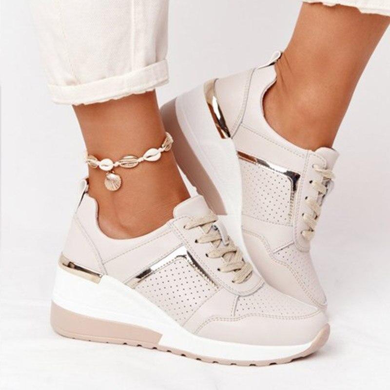 Women’s Closed Toe Lace Up Platform Sneakers