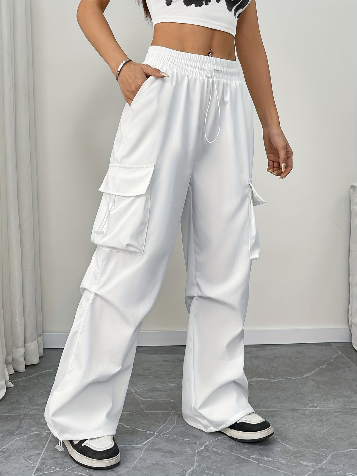 Women’s Drawstring Cargo Pocket Parachute Pants