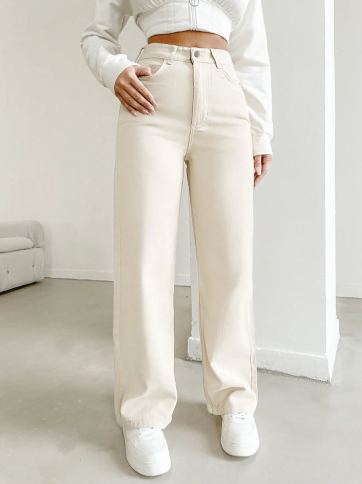 Women’s High Waisted Loose Fit Denim Jeans