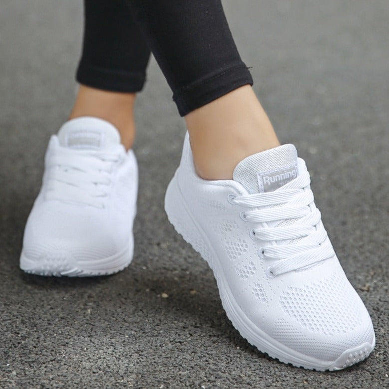 Women’s Lace-Up Low-Top Running Sneakers