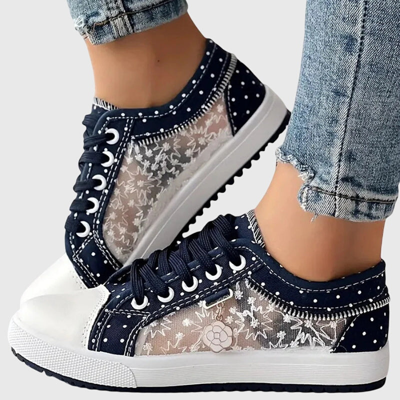 Women's Lace Up Low Top Sneakers