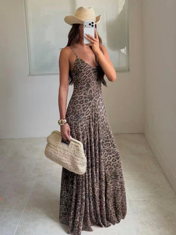 Women's Leopard Print Spaghetti Strap V Neck Pleated Maxi Sundress