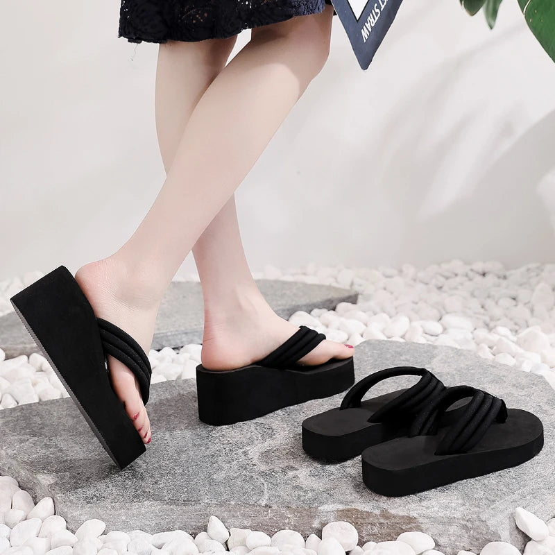 Women’s Open-Toe Platform Wedge Flip Flops
