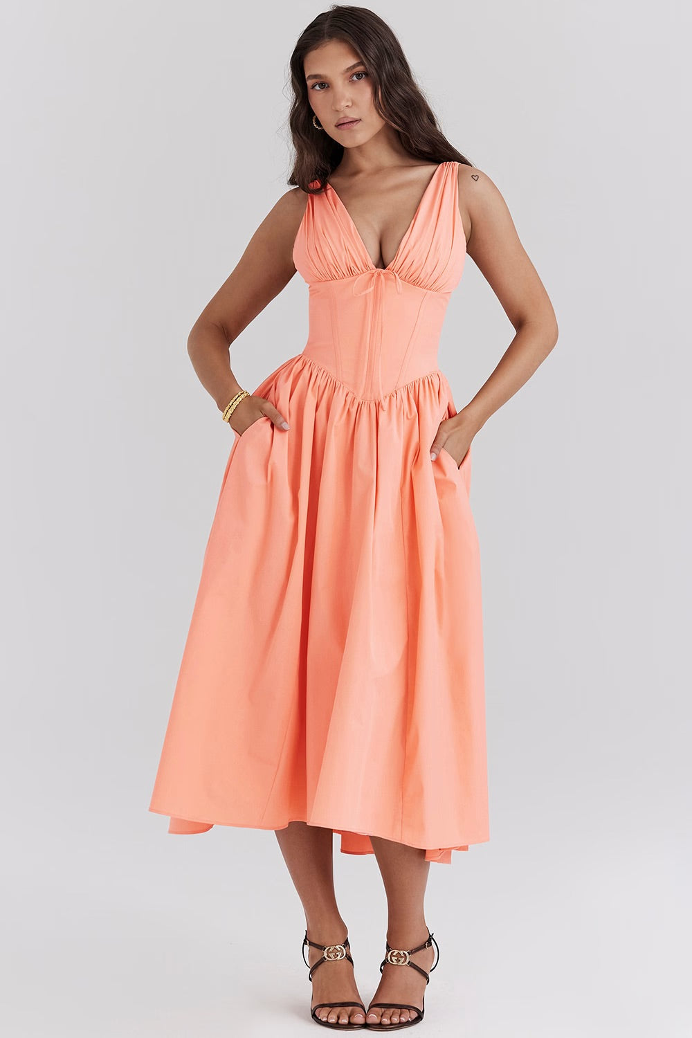 Women's Sleeveless V-Neck Midi Wedding Guest Dress