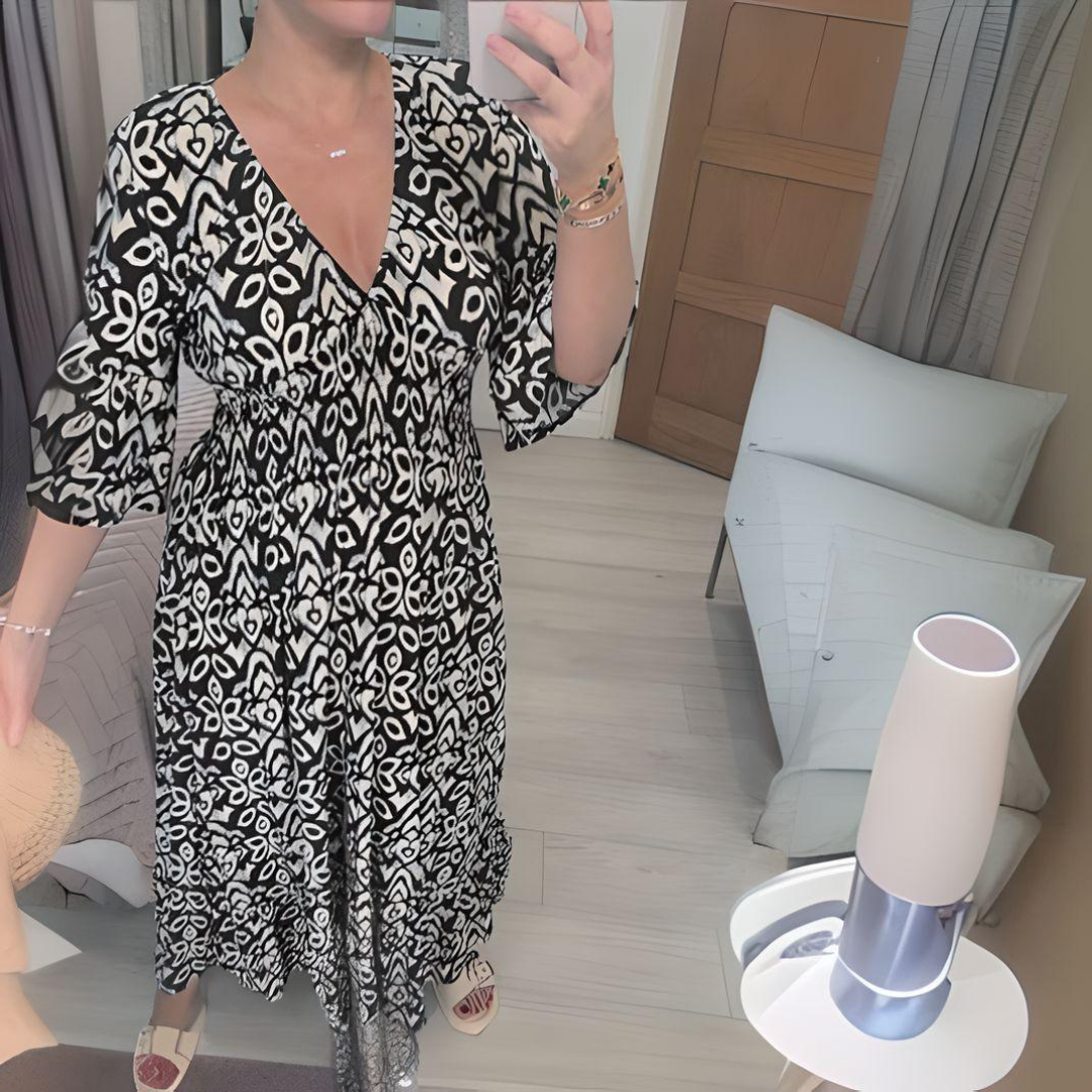 Women's V-Neck Geometric Print Half Sleeves Maxi Dress